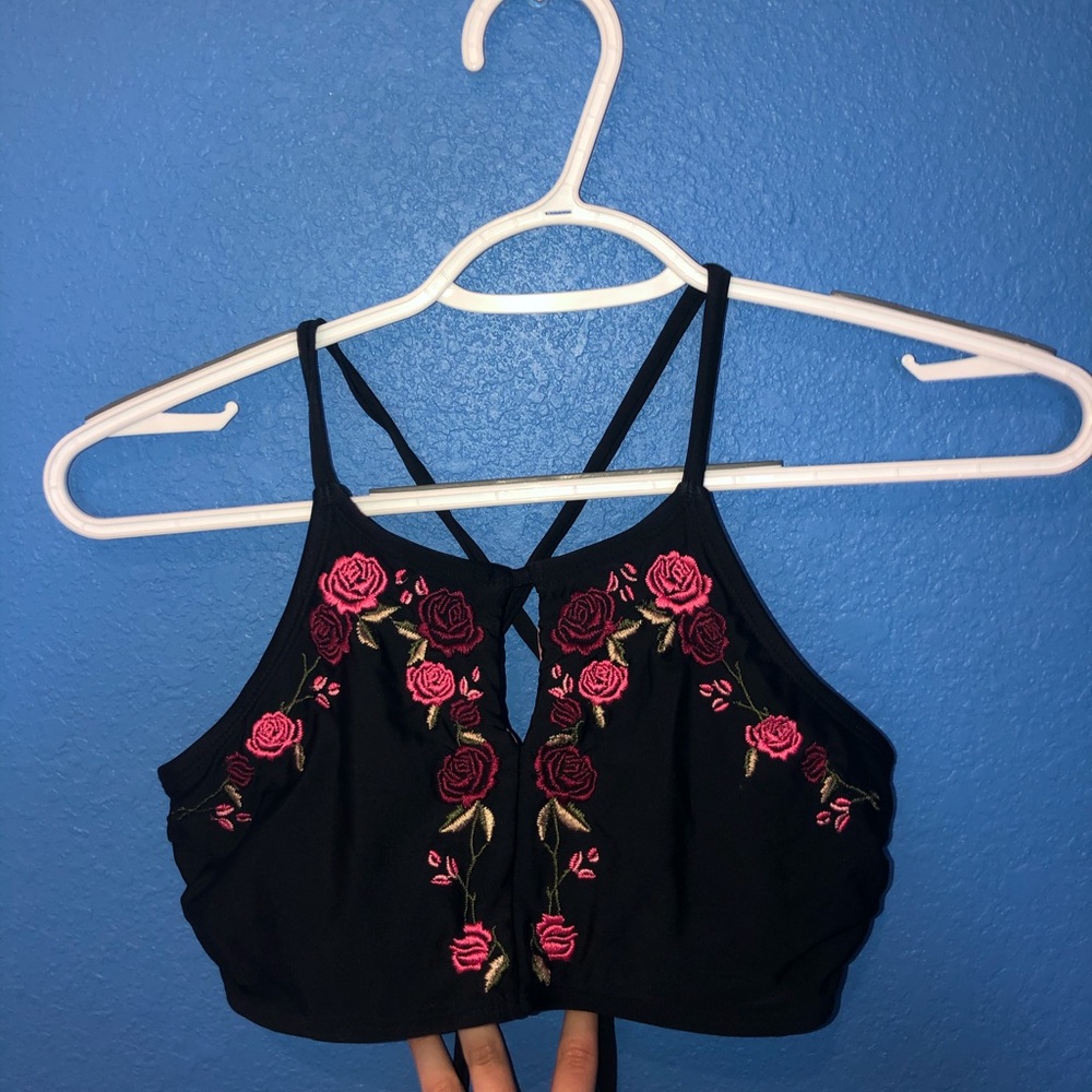Black w/ pink and red roses(size: medium)